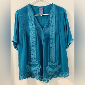 Gorgeous Johnny Was Teal Embroidered Lacy 1/2 sleeve Boho Top in Size Small
